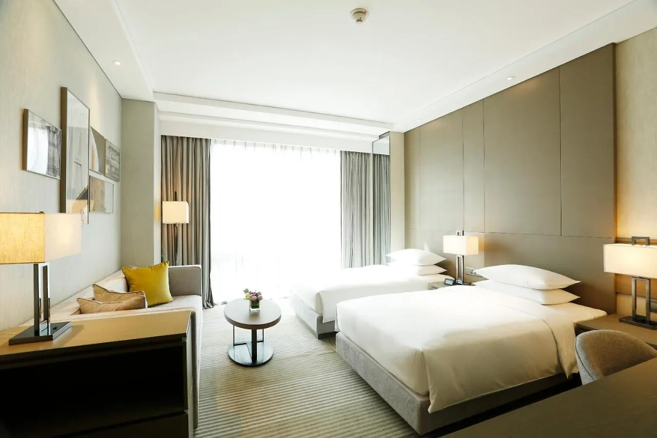 Hyatt House Shanghai Hongqiao Cbd 4*,  China